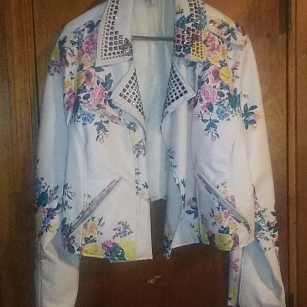 Ashley nell tipton boutique plus from jcpenny